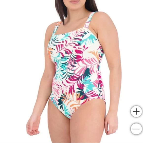 Eddie Bauer swimsuit 🩱 - Picture 1 of 7
